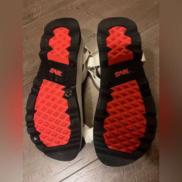 Teva Jadito Universal Comfort Sandal - Picture 7 of 11